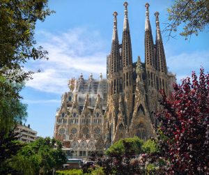 cathedral-sagrada-familia-in-barcelona-413-small