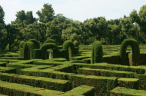 Labyrinth park